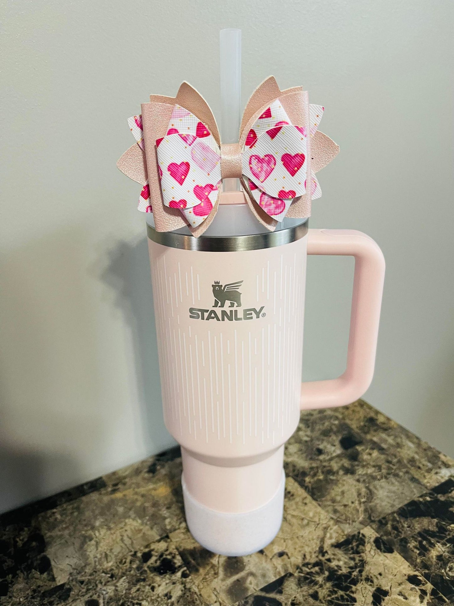 Pretty Pink Hearts Bow