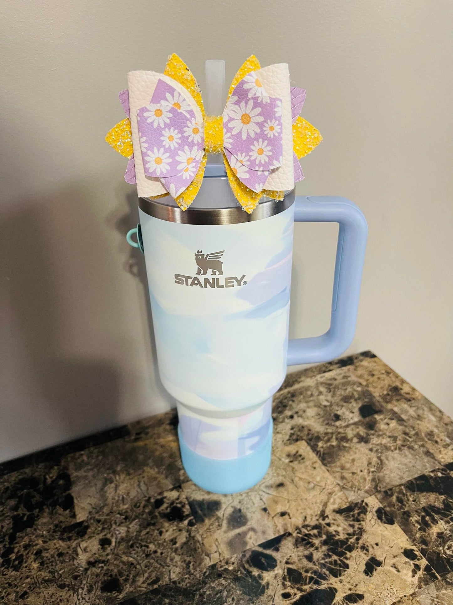 Spring Daisy Bow